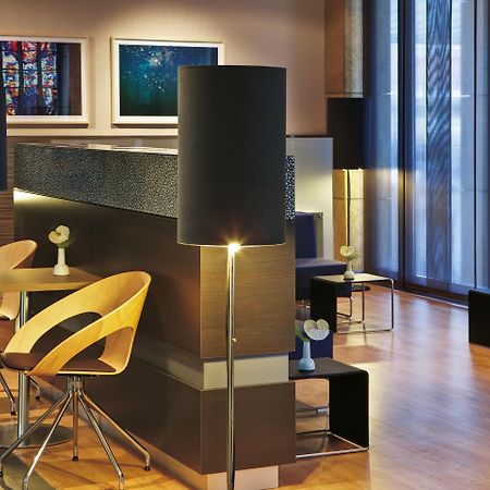 Intercityhotel Ульм Интерьер фото