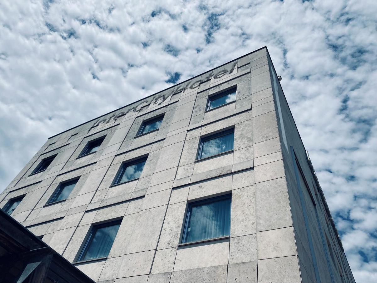 Intercityhotel Ульм Экстерьер фото